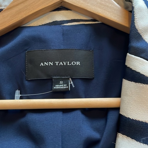 Navy blue and cream Ann taylor quarter length sleeves - Picture 3 of 7